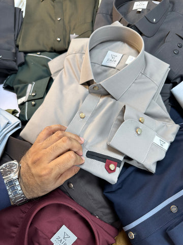 Hot Selling Suit in Wash & Wear High Quality Stuff in pocket Style