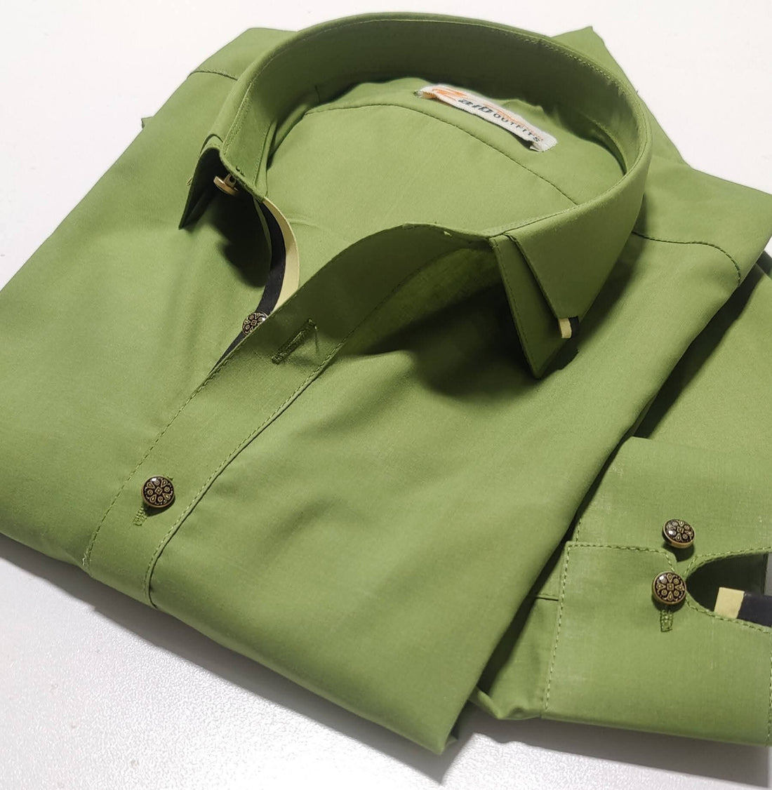 Double Colar Green Premium Design Suit in Wash & Wear Stuff